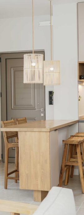 Vardians Villas & Suites